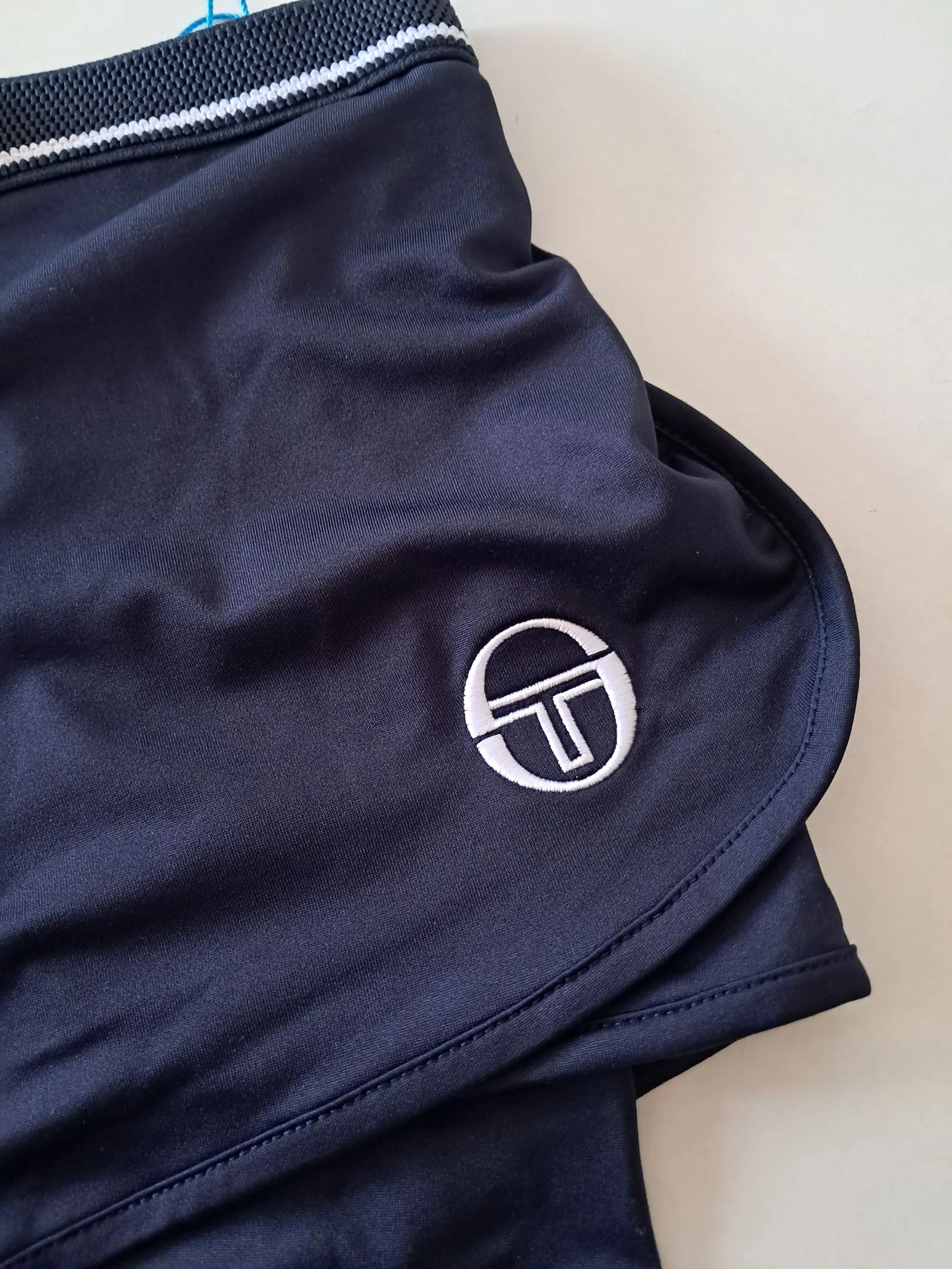 Women's sport shorts size L Sergio Tacchini – photo 2